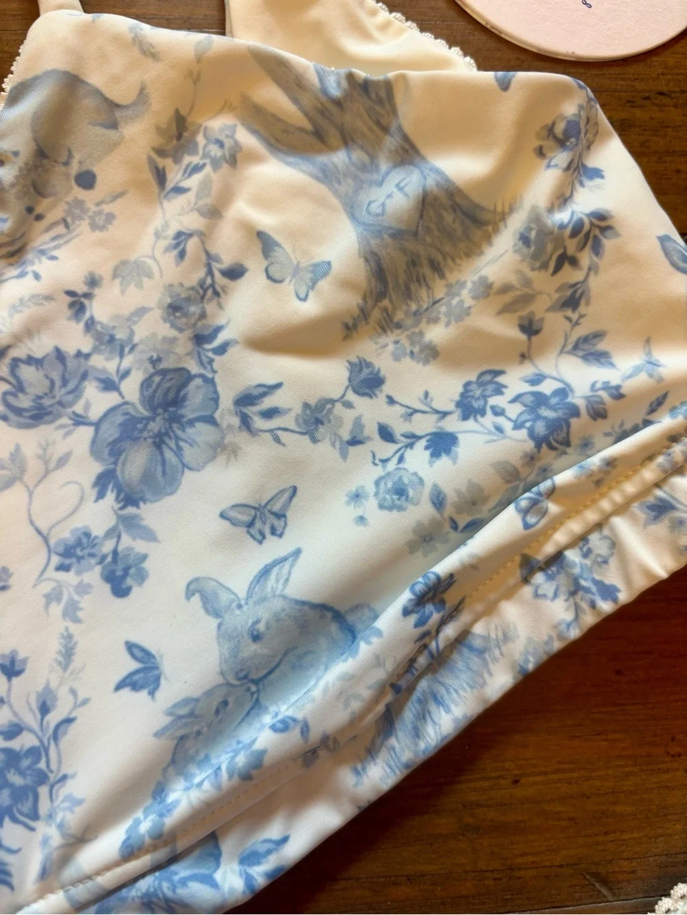 NWT Frankie’s bikinis x Gigi HADID blue toile fawn bikini set